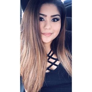 Meet your Posher, Lisset